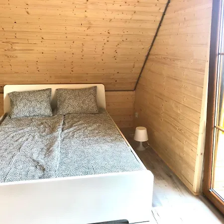 Деревянный коттедж Hippalos *