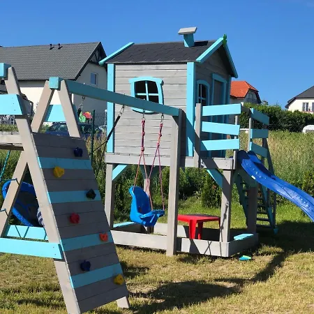 Деревянный коттедж Hippalos *